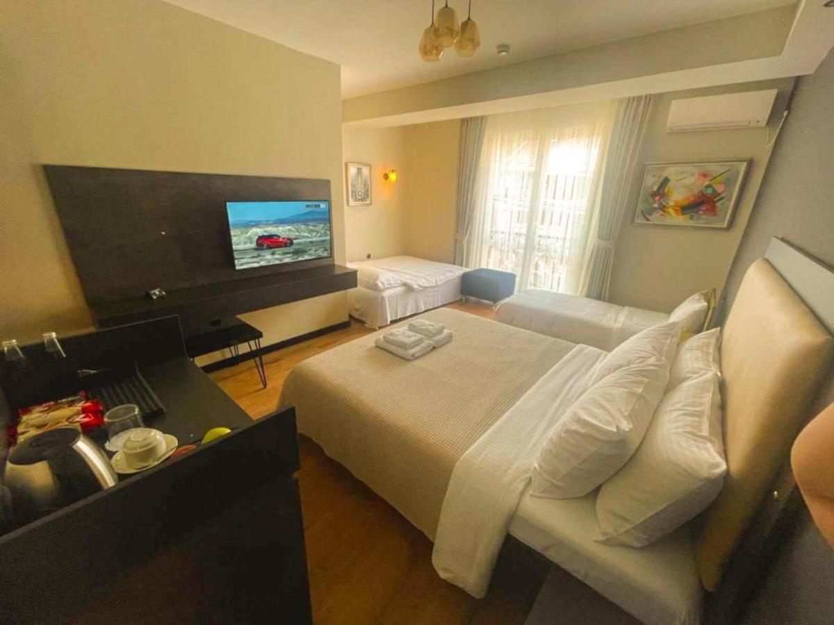 Living Rooms Hotel Skopje Exterior photo